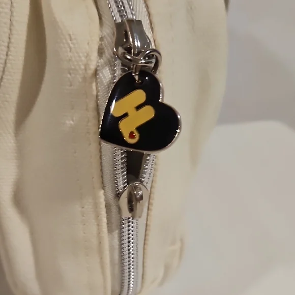 Harajuku Lovers Canvas Mini Bag - Picture 8 of 10